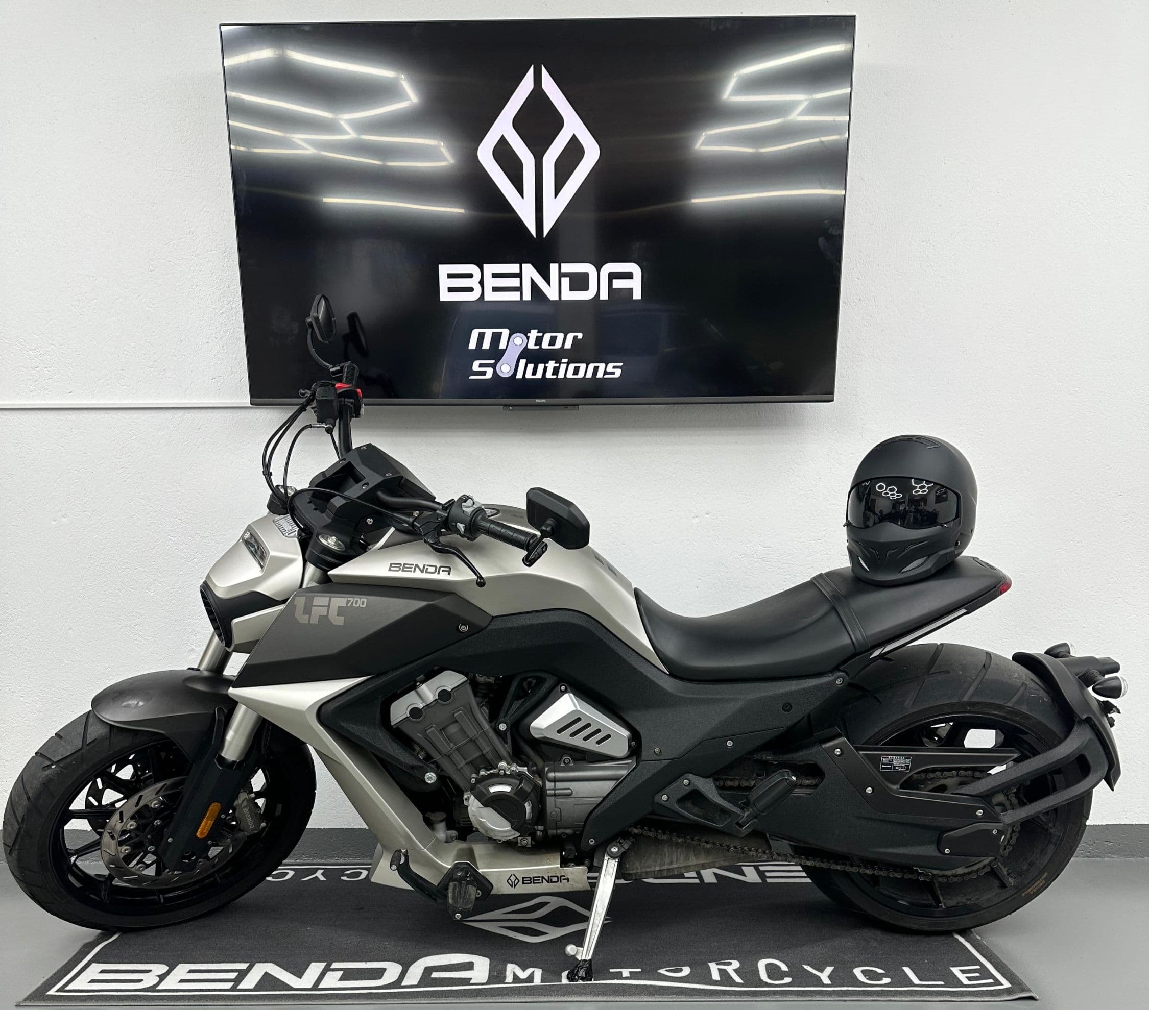 Im Showroom in Mägenwil